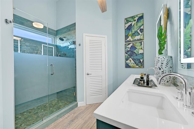 14037 Grambo Boulevard, Galveston, TX 77554