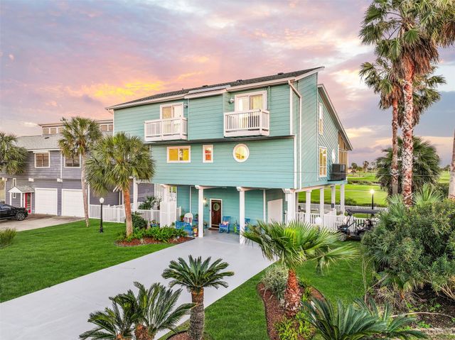 14037 Grambo Boulevard, Galveston, TX 77554