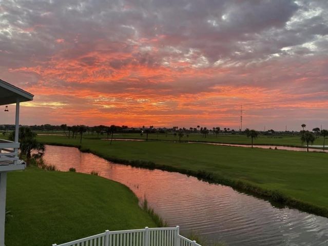 14037 Grambo Boulevard, Galveston, TX 77554