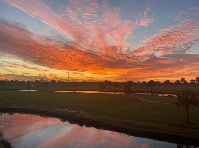 14037 Grambo Boulevard, Galveston, TX 77554