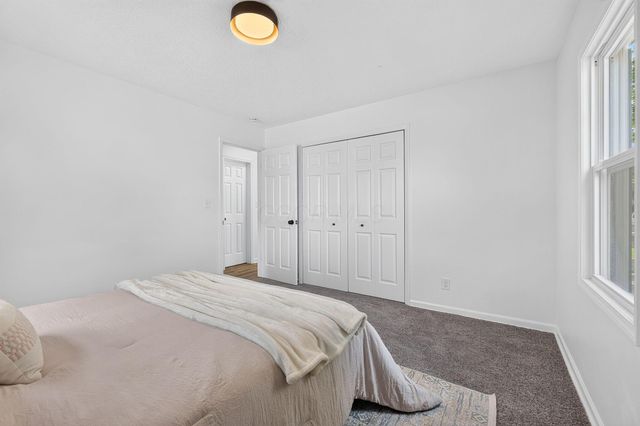 860 Minerva Avenue, Columbus, OH 43229