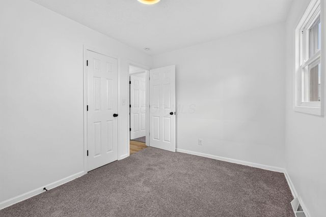 860 Minerva Avenue, Columbus, OH 43229