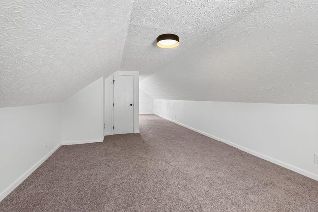 860 Minerva Avenue, Columbus, OH 43229