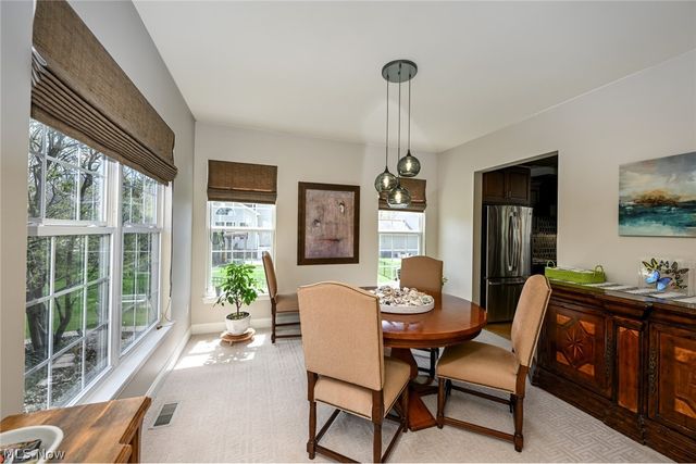 980 Queens Gate Way, Wadsworth, OH 44281
