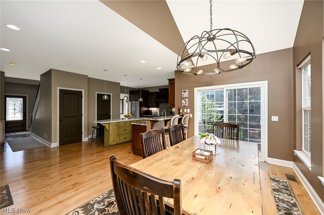 980 Queens Gate Way, Wadsworth, OH 44281