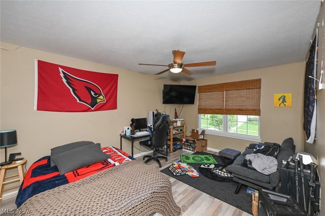 980 Queens Gate Way, Wadsworth, OH 44281