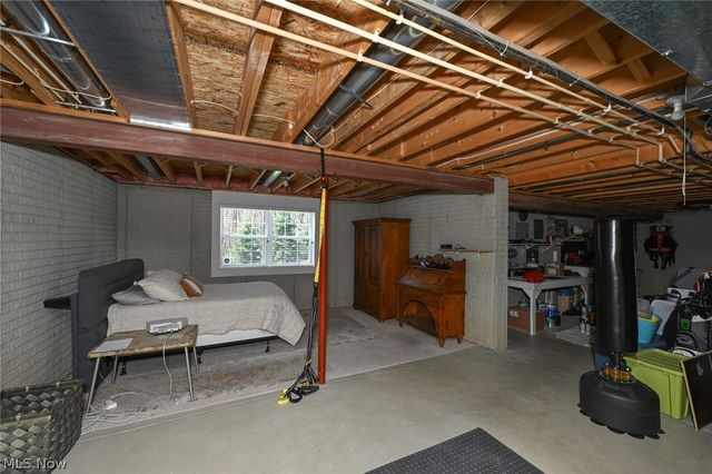 980 Queens Gate Way, Wadsworth, OH 44281