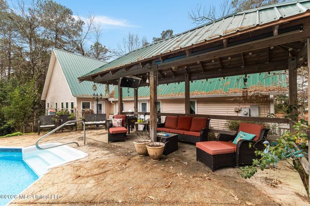 13 Albert Odom Drive, Poplarville, MS 39470