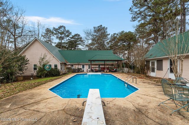 13 Albert Odom Drive, Poplarville, MS 39470