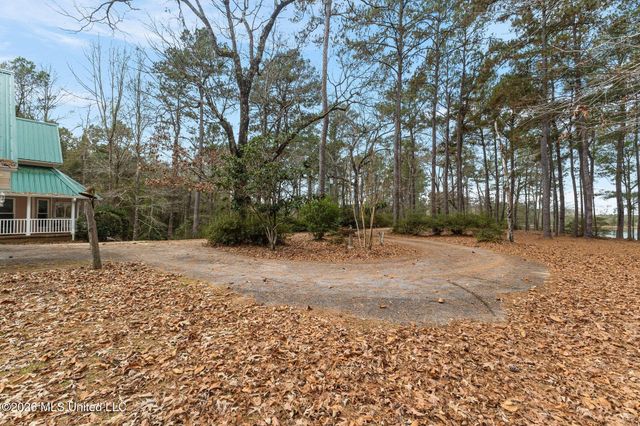 13 Albert Odom Drive, Poplarville, MS 39470