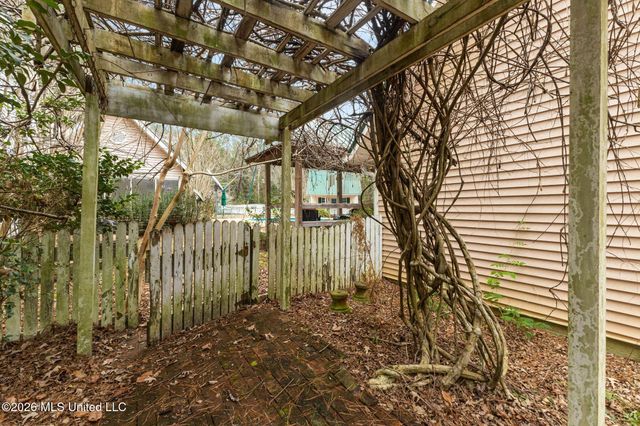 13 Albert Odom Drive, Poplarville, MS 39470