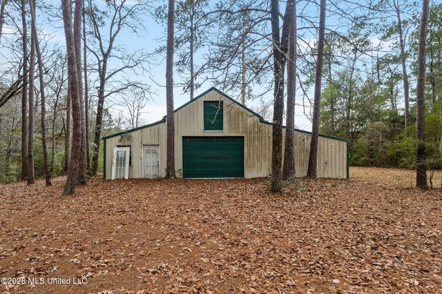 13 Albert Odom Drive, Poplarville, MS 39470