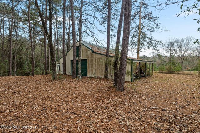 13 Albert Odom Drive, Poplarville, MS 39470
