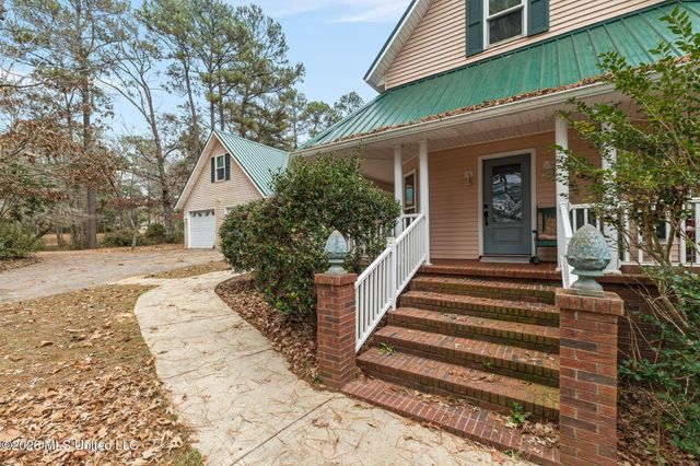 13 Albert Odom Drive, Poplarville, MS 39470