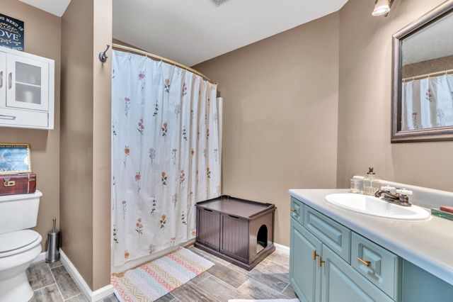 531 Country Gardens Drive, Fountain Inn, SC 29644