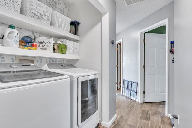 531 Country Gardens Drive, Fountain Inn, SC 29644