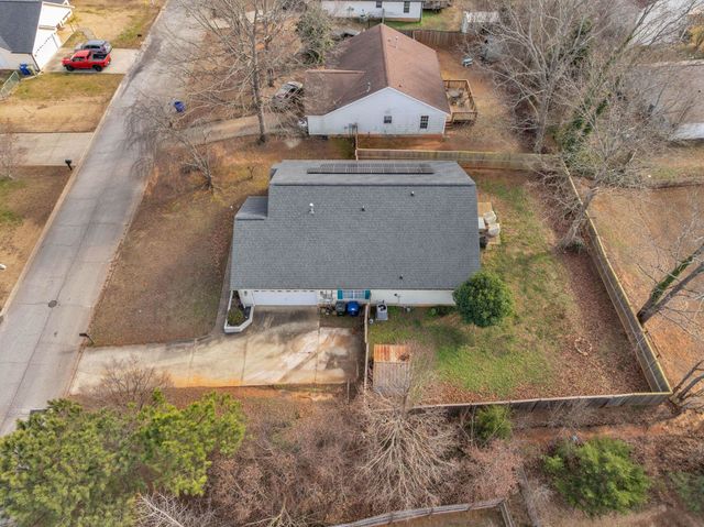 531 Country Gardens Drive, Fountain Inn, SC 29644