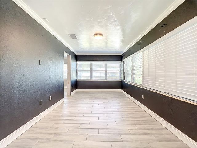 1006 E 11TH AVENUE, Mount Dora, FL 32757
