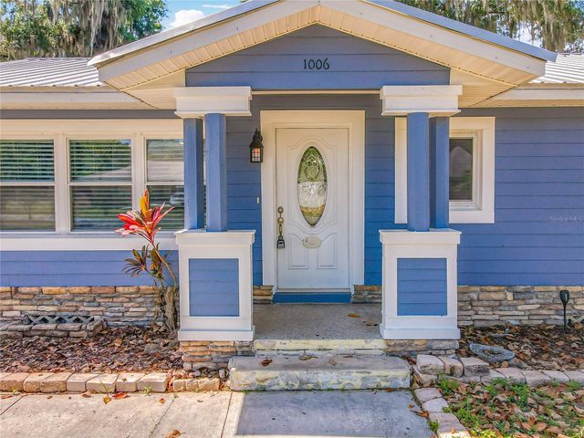 1006 E 11TH AVENUE, Mount Dora, FL 32757