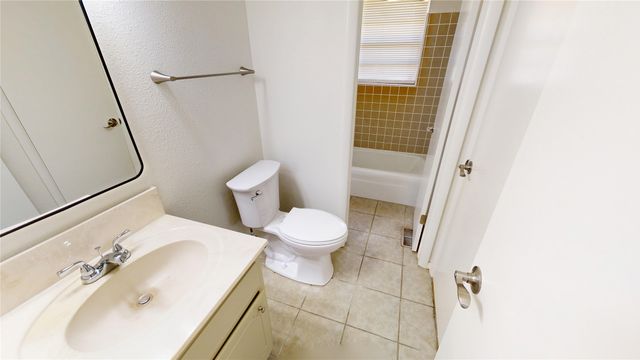 503 W C Street, Jenks, OK 74037