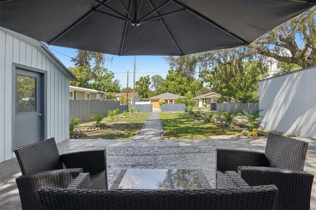 8509 N HAMNER AVENUE, Tampa, FL 33604