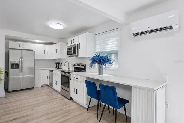 8509 N HAMNER AVENUE, Tampa, FL 33604