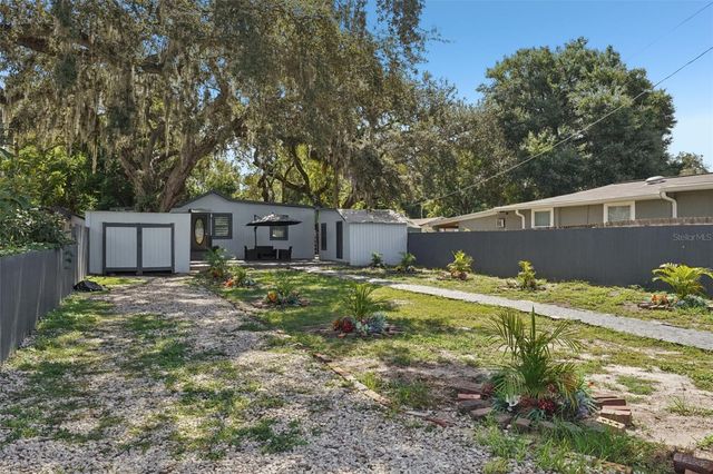 8509 N HAMNER AVENUE, Tampa, FL 33604