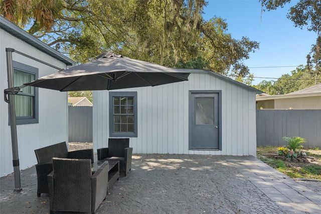 8509 N HAMNER AVENUE, Tampa, FL 33604