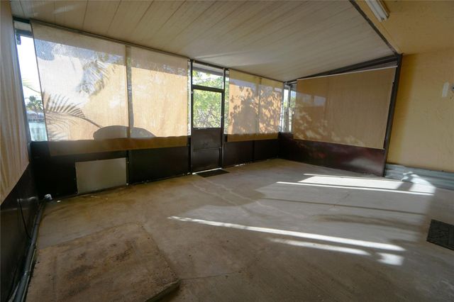 6380 W 24th Ct, Hialeah, FL 33016