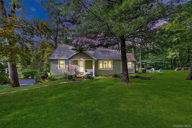 65 Ludlam Road, Monroe, NY 10950
