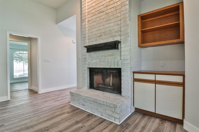 10910 Scenic Drive, Montgomery, TX 77356