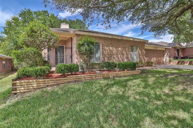 10910 Scenic Drive, Montgomery, TX 77356