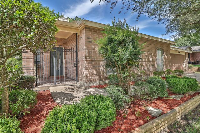 10910 Scenic Drive, Montgomery, TX 77356
