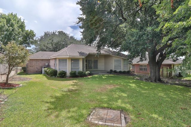 10910 Scenic Drive, Montgomery, TX 77356