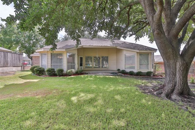 10910 Scenic Drive, Montgomery, TX 77356