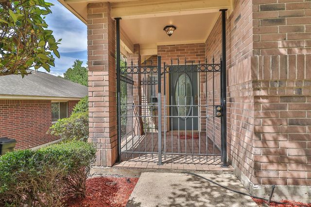10910 Scenic Drive, Montgomery, TX 77356