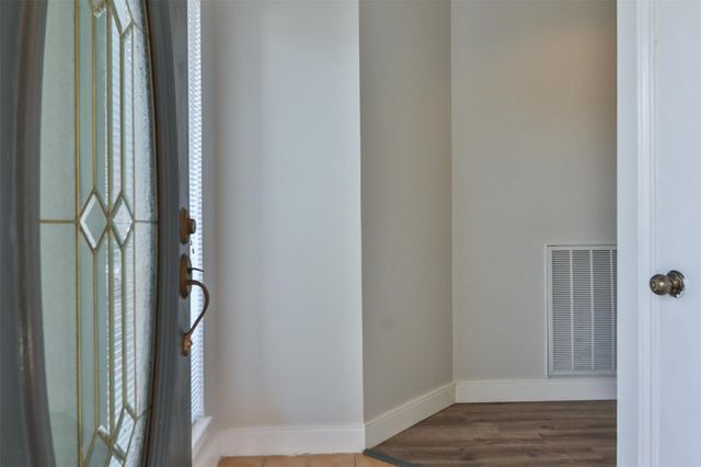 10910 Scenic Drive, Montgomery, TX 77356