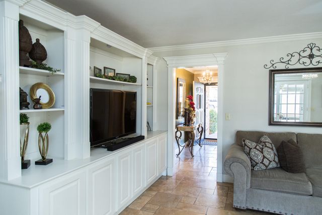 1406 Amarillo Street, Plainview, TX 79072