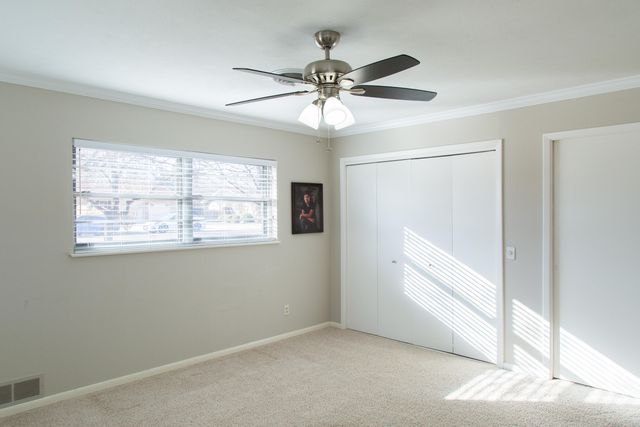 1406 Amarillo Street, Plainview, TX 79072