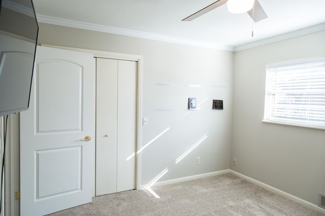 1406 Amarillo Street, Plainview, TX 79072