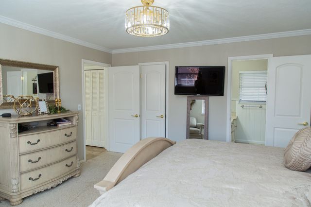 1406 Amarillo Street, Plainview, TX 79072