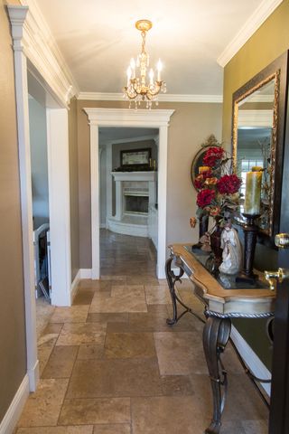 1406 Amarillo Street, Plainview, TX 79072