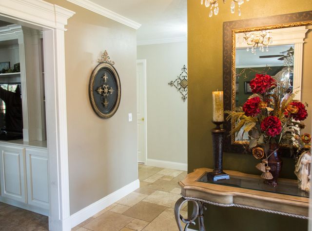 1406 Amarillo Street, Plainview, TX 79072