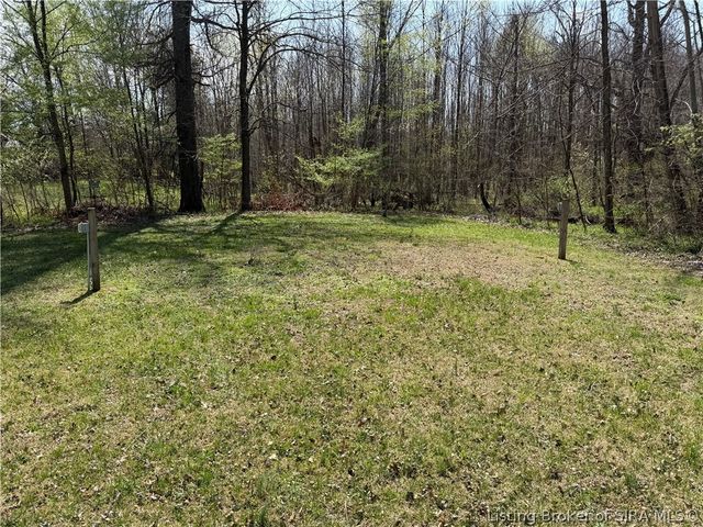 6327 N Jack Morgan Road, Austin, IN 47102