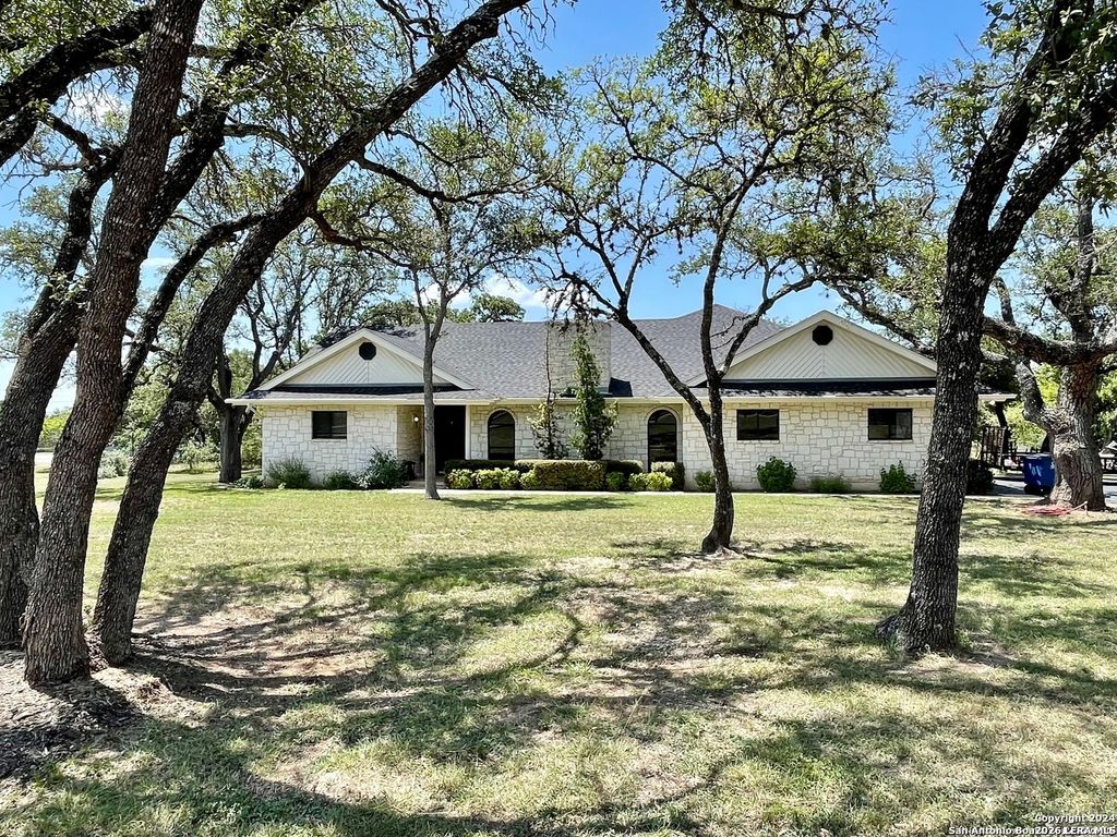 5 CHAPARRAL HL, Boerne, TX 78006