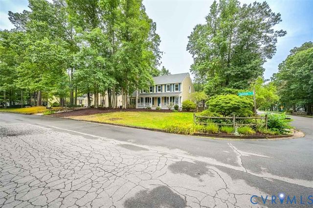 1617 Swinton Ln, Henrico, VA 23238