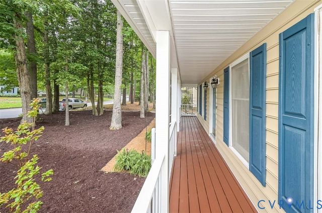 1617 Swinton Ln, Henrico, VA 23238