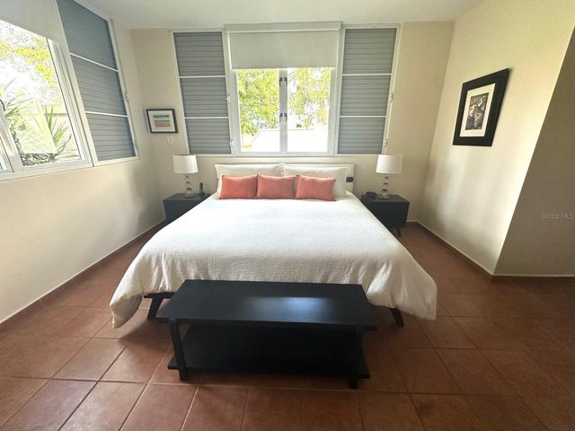 Vega Alta CARR 693 113, Vega Alta, PR 00692