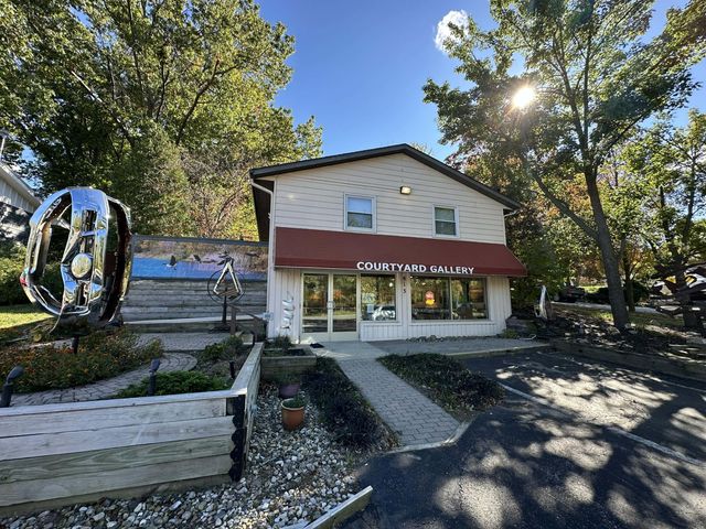 1 S Griffith Street, New Buffalo, MI 49117