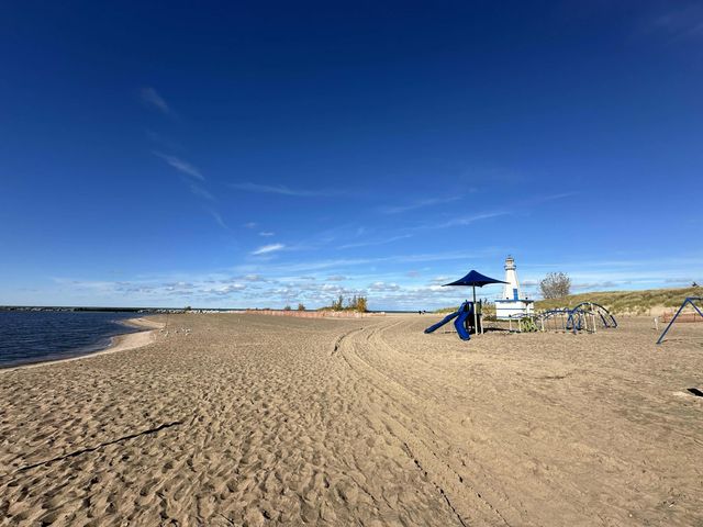 1 S Griffith Street, New Buffalo, MI 49117